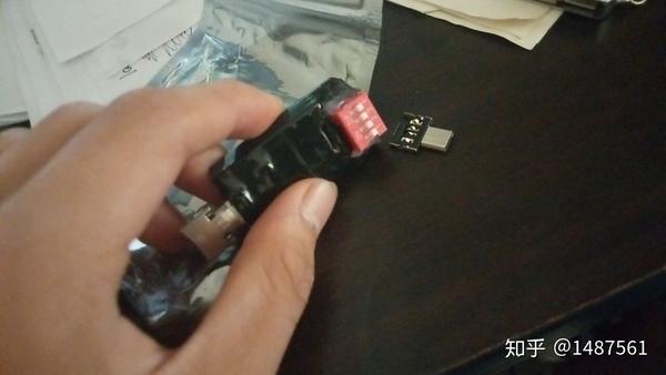 黑客盗取试卷的联系方式(黑客盗取账号方式)